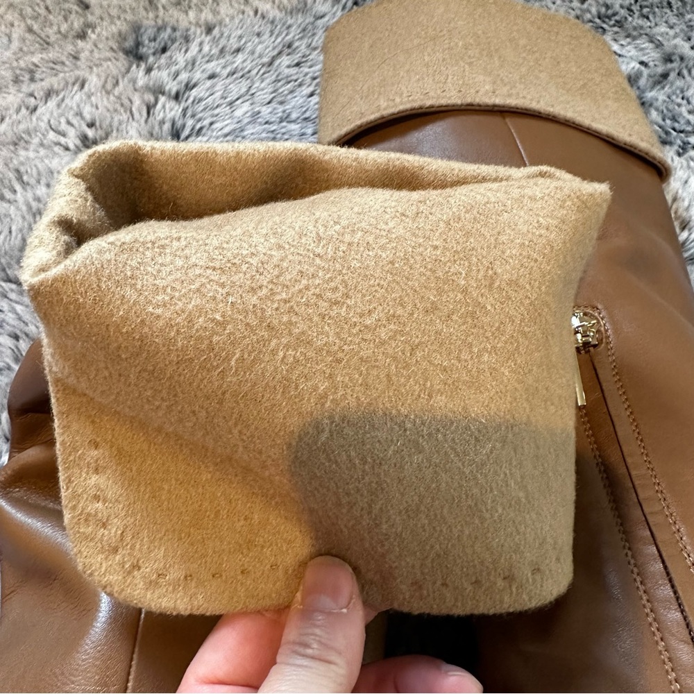 SOLD! Retail$1,185 MAX MARA Brigg Fold-over Leather Brown Boots. Sz:EU39/US8.5 - Picture 15 of 16